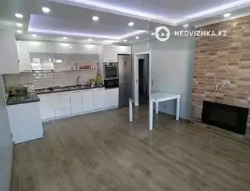 3-комнатная квартира, этаж 10 из 12, 85 м²