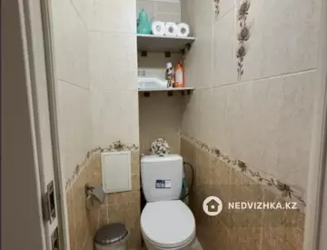 3-комнатная квартира, этаж 4 из 5, 63 м²