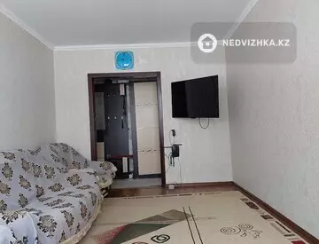 3-комнатная квартира, этаж 2 из 10, 68 м²