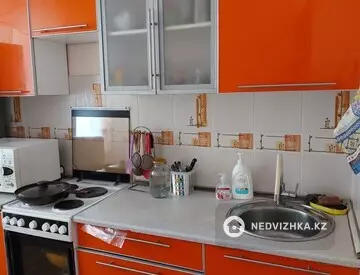 3-комнатная квартира, этаж 2 из 10, 68 м²