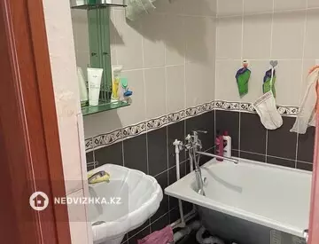 1-комнатная квартира, этаж 2 из 5, 36 м², На длительный срок