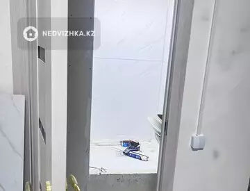 Офисное помещение, этаж 1 из 12, В жилом доме, 30 м²