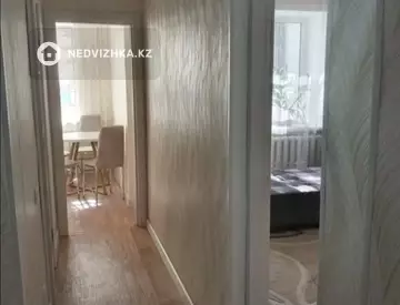 3-комнатная квартира, этаж 1 из 5, 60 м²