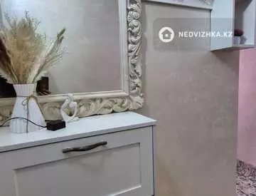 2-комнатная квартира, этаж 4 из 5, 45 м², На длительный срок