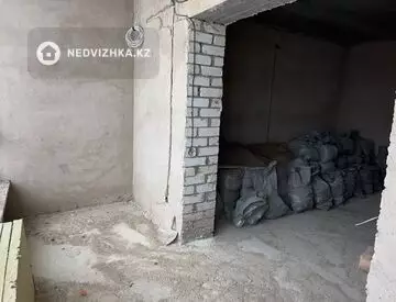 1-комнатная квартира, этаж 2 из 3, 62 м²