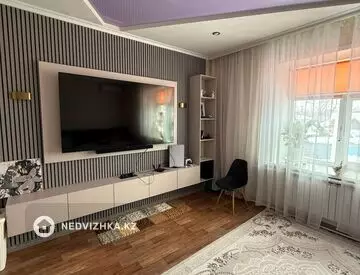 2-комнатная квартира, этаж 2 из 2, 62 м²