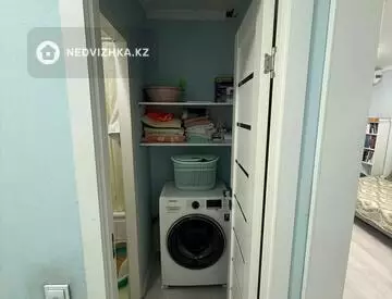 3-комнатная квартира, этаж 4 из 4, 58 м²