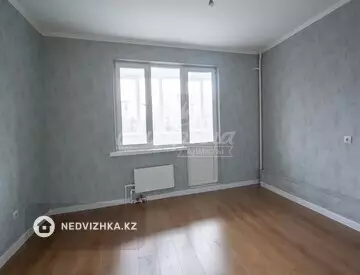 1-комнатная квартира, этаж 3 из 9, 52 м²