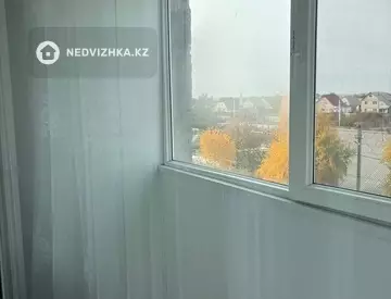 2-комнатная квартира, этаж 4 из 5, 50 м²