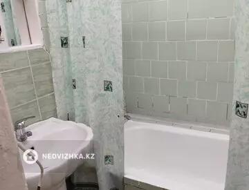 3-комнатная квартира, этаж 2 из 3, 65 м²