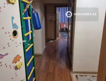 5-комнатная квартира, этаж 1 из 9, 123 м²