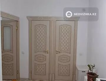 2-комнатная квартира, этаж 5 из 5, 56 м²