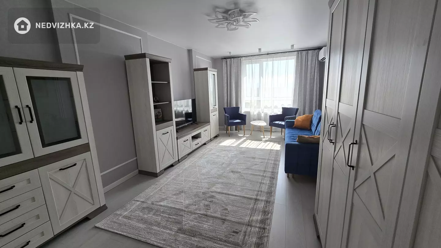 76 м², 2-комнатная квартира, этаж 12 из 17, 76 м², На длительный срок, изображение - 1