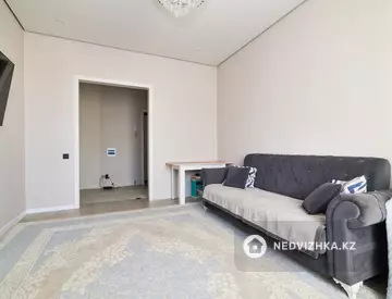 2-комнатная квартира, этаж 10 из 15, 59 м²