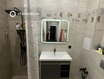 2-комнатная квартира, этаж 10 из 12, 56 м²