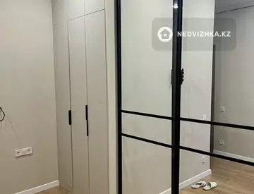 2-комнатная квартира, этаж 9 из 10, 40 м²