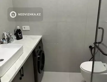 2-комнатная квартира, этаж 9 из 10, 40 м²