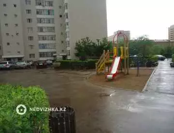 3-комнатная квартира, этаж 3 из 9, 84 м²