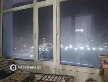 3-комнатная квартира, этаж 10 из 16, 75 м²