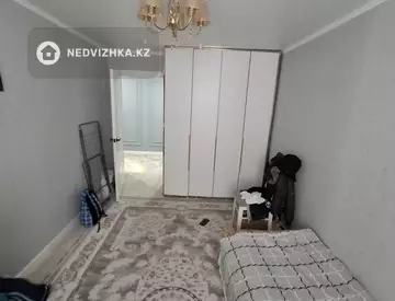 2-комнатная квартира, этаж 3 из 6, 60 м²