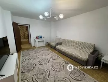2-комнатная квартира, этаж 10 из 12, 57 м²
