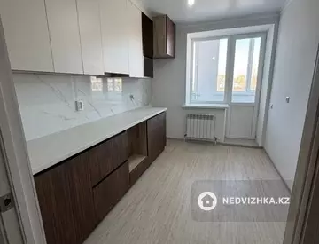 2-комнатная квартира, этаж 4 из 9, 53 м²