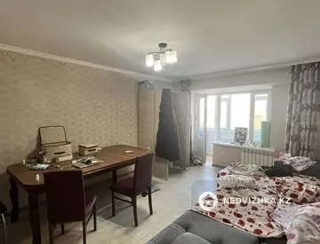 3-комнатная квартира, этаж 9 из 9, 63 м²