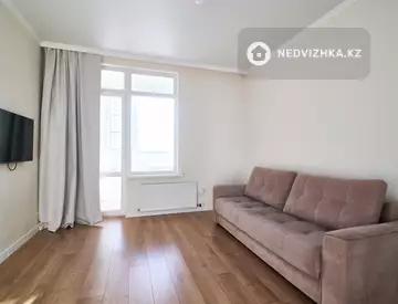 1-комнатная квартира, этаж 14 из 16, 38 м²