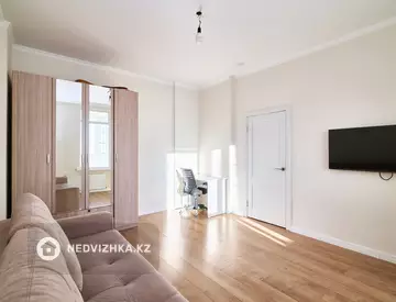 1-комнатная квартира, этаж 14 из 16, 38 м²