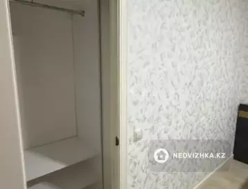 2-комнатная квартира, этаж 22 из 24, 60 м²