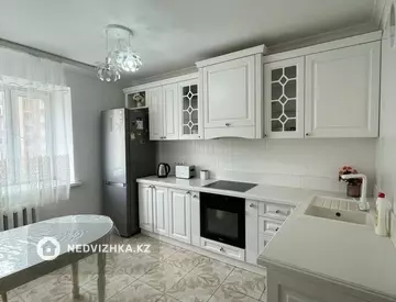 3-комнатная квартира, этаж 4 из 13, 75 м²