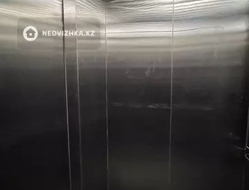 3-комнатная квартира, этаж 12 из 13, 108 м²