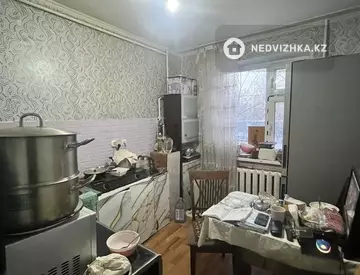 2-комнатная квартира, этаж 2 из 5, 50 м²