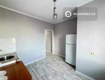 1-комнатная квартира, этаж 8 из 9, 40 м²