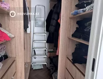 3-комнатная квартира, этаж 3 из 9, 100 м²