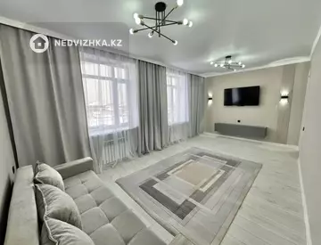 3-комнатная квартира, этаж 3 из 5, 76 м²