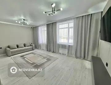 3-комнатная квартира, этаж 3 из 5, 76 м²