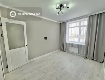 3-комнатная квартира, этаж 3 из 5, 76 м²