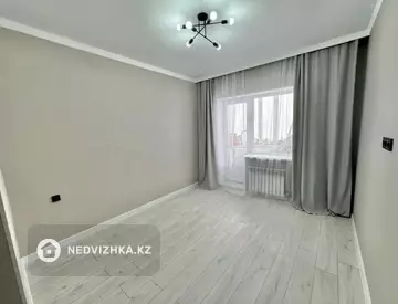 3-комнатная квартира, этаж 3 из 5, 76 м²