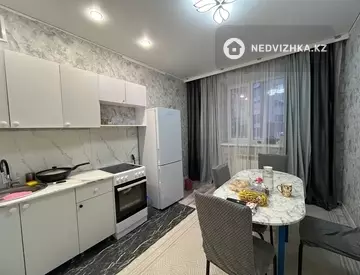 1-комнатная квартира, этаж 2 из 9, 36 м²