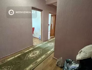 2-комнатная квартира, этаж 4 из 5, 65 м²