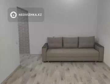 2-комнатная квартира, этаж 2 из 5, 43 м²