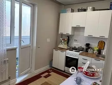 1-комнатная квартира, этаж 13 из 14, 34 м²