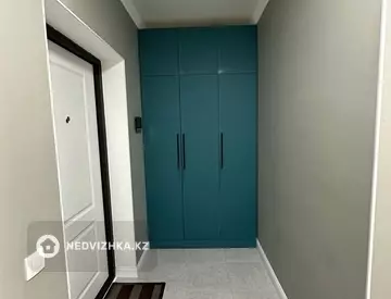 2-комнатная квартира, этаж 18 из 23, 49 м²