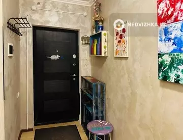 3-комнатная квартира, этаж 22 из 25, 56 м²