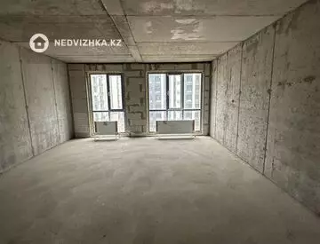 2-комнатная квартира, этаж 4 из 9, 40 м²