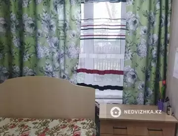 4-комнатный дом, 50 соток, 60 м²