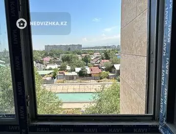 2-комнатная квартира, этаж 6 из 13, 49 м²