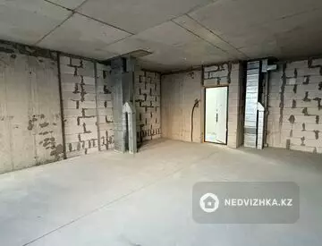 2-комнатная квартира, этаж 10 из 13, 50 м²