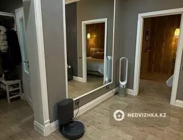 2-комнатная квартира, этаж 3 из 6, 65 м²